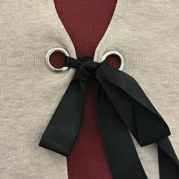 Dynamite Sweater - Picture 4 of 6